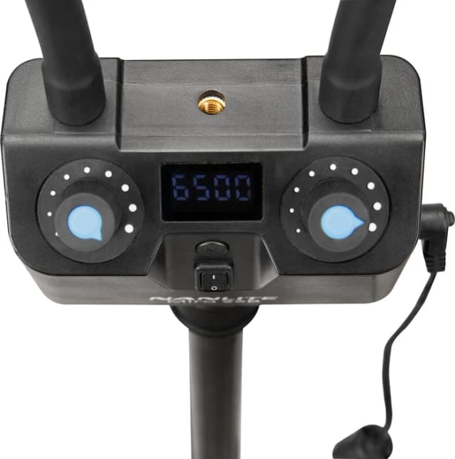 Thumbnail 7 de Nanlite Mira 26B Beauty Light + Stativ – Studiolampe für weiches Licht in Vlogs & Selfies