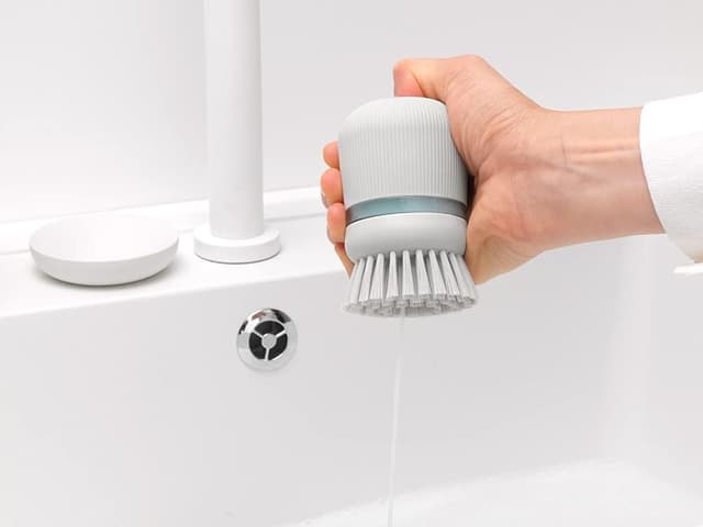 Thumbnail 3 de Brabantia Refillable Soap Dispensing Palm Brush