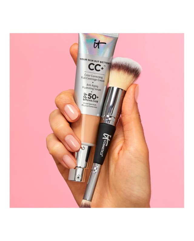 Thumbnail 1 de IT Cosmetics Brocha doble #7 para base y corrector 💄