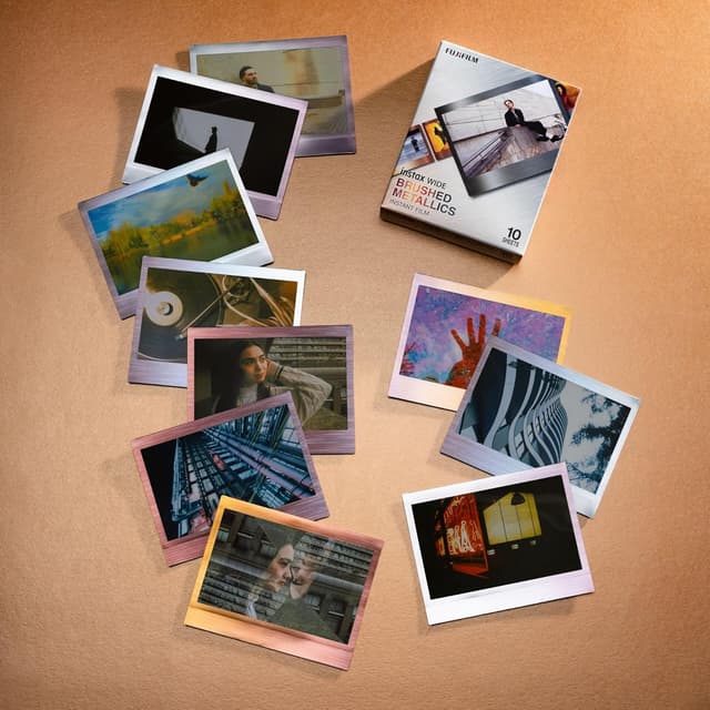 Detalle 2 de Instax Wide Film Brushed Metal Design 10 Aufnahmen