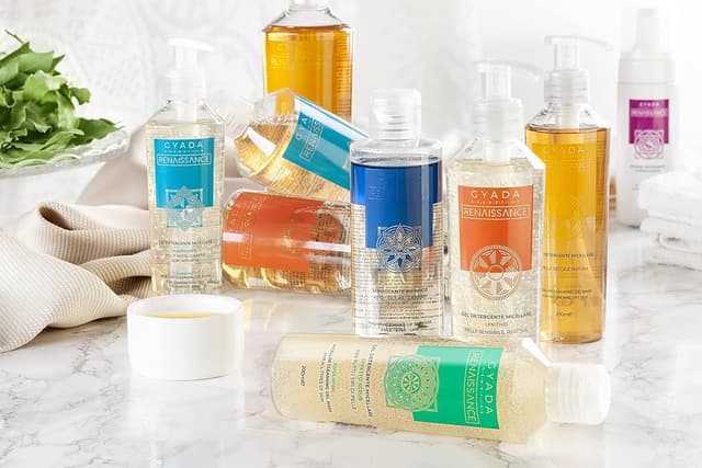 Detalle 2 de GYADA COSMETICS Gel Detergente Micellare Antiage con Aloe Vera (200 ml) per pelli secche e mature