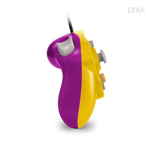 Detalle de Cirka Wired GameCube Controller for GameCube (GC) / Wii — Yellow Purple
