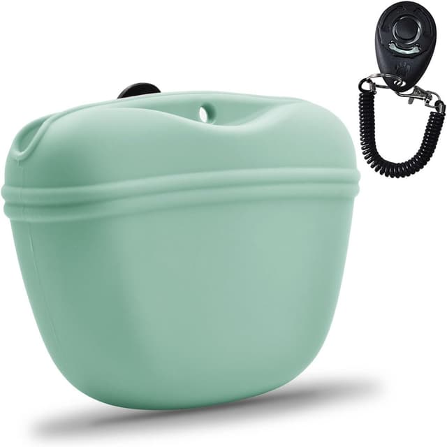 Detalle de Silicone dog treat pouch for training