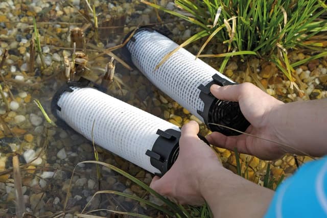 Thumbnail 4 de Oase AquaActiv PhosLess Phosphatbinder 2 Säulen 1 l