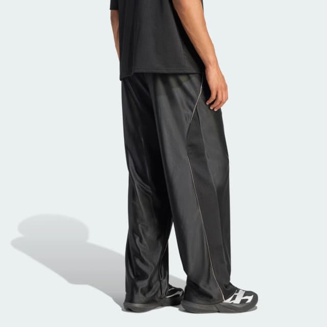 Detalle 2 de Adidas PANTALÓN DE PUNTO BRILLANTE STADIUM Negro