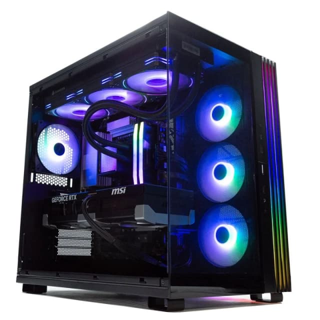 Detalle de PcCom Ultimate con Ryzen 7 9800X3D, 64GB, 4TB SSD M.2 y RTX 5090 + Windows 11 Pro V2
