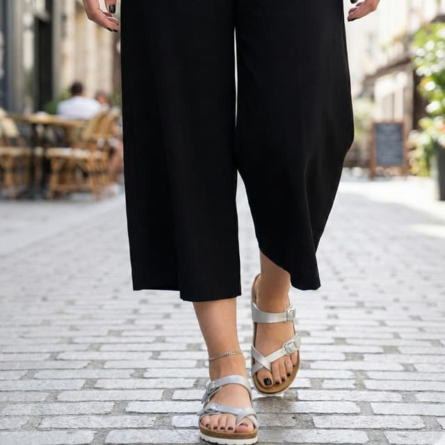 Thumbnail 4 de CUSHIONAIRE Luna Sandals Women Wide, Cork Footbed