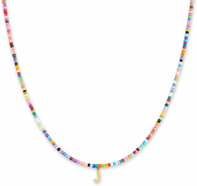 Detalle de GD GOOD.designs Collana di perline con iniziale A-Z impermeabile, ciondolo placcato oro 18K regolabile 40–45 cm