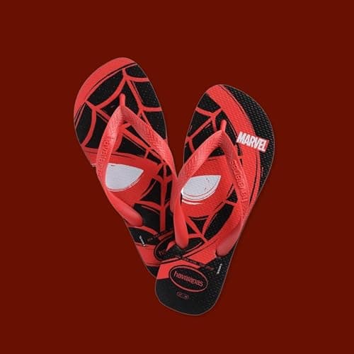 Detalle 2 de Havaianas Top Marvel Logomanía chanclas 1 par