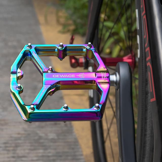 Detalle 2 de GEWAGE Rennrad- / MTB-Flachpedale mit 3 Lagern, 9/16 Zoll und abnehmbaren Anti-Rutsch-Nägeln