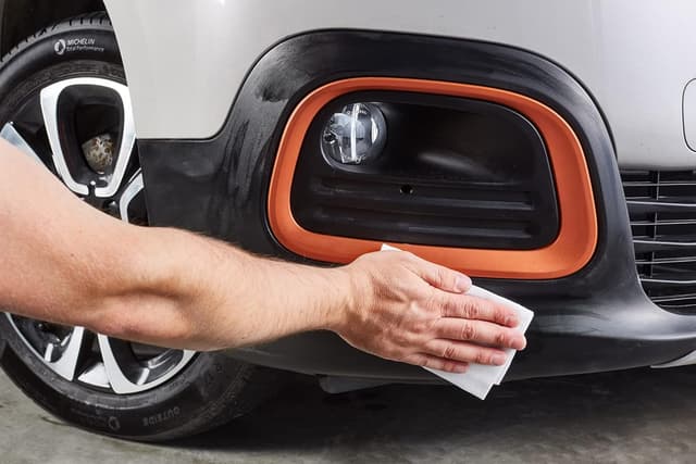 Thumbnail 5 de SONAX Renovador Plásticos 100 ml - Revive el Color