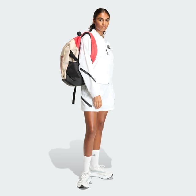 Detalle de Chaqueta bomber de tejido técnico adidas Z.N.E. blanca