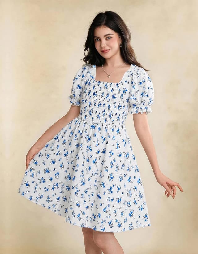 Detalle 2 de JiAmy Girls summer dress, square neck