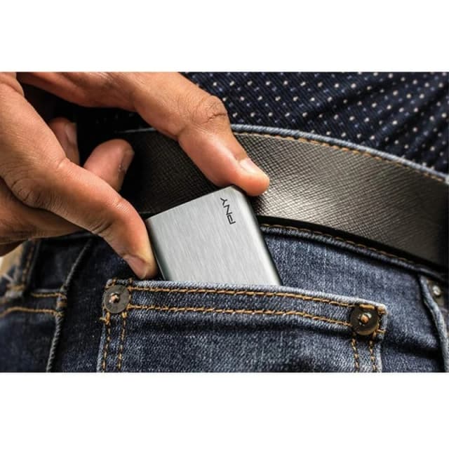 Detalle 1 de PNY Elite SSD Externo 960GB USB 3.1 Plata 💾