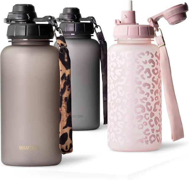 Detalle de MAMEIDO Trinkflasche mit Strohhalm, Zeitmarkierung und 1 l Inhalt – auslaufsicheres Tritan-Modell in Urban Taupe