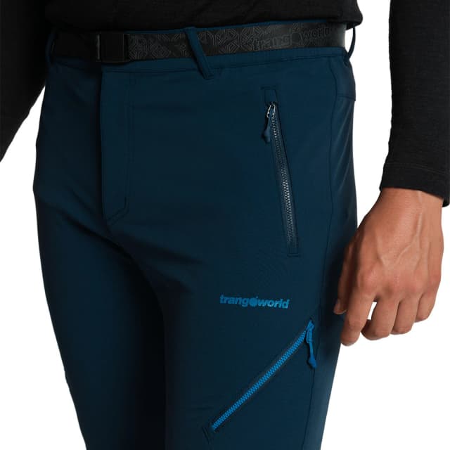 Detalle de Trangoworld Ardenas v02: pantalón técnico largo para hombre con polaina desmontable