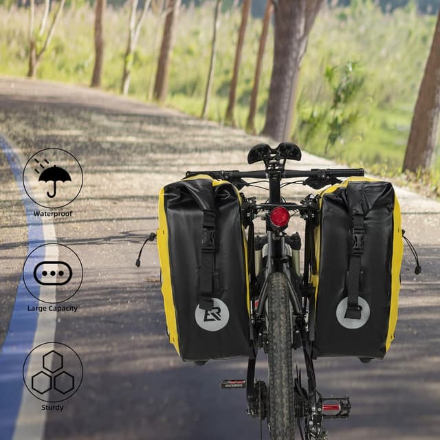 Detalle de Rockbros Pannier Rack Bag (25L–32L) – 100% Waterproof rear bike rack pannier bag