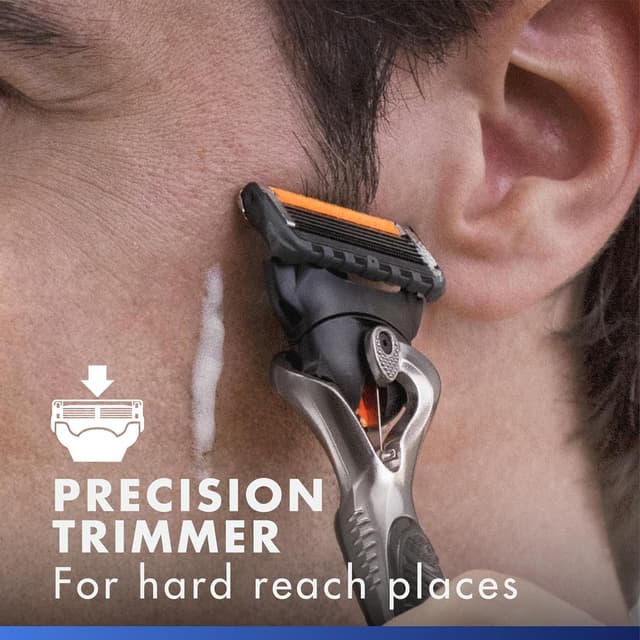 Detalle 2 de Gillette ProGlide Men’s Razor (8 blades) with FlexBall and anti-friction blades