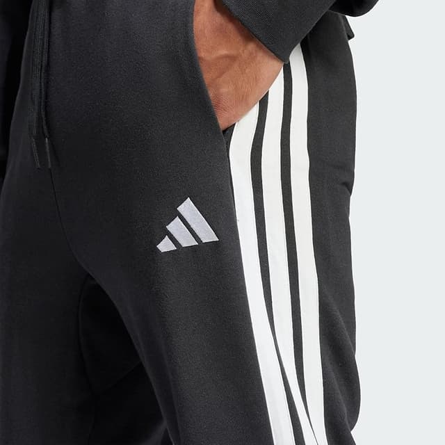 Detalle 2 de adidas Uomo Essential Three Stripes Pantalón L negro/blanco