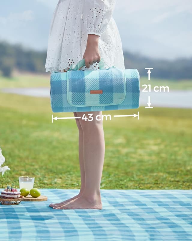 Detalle de SONGMICS Coperta da Picnic 300 x 200 cm pieghevole con 4 picchetti antivento, fondo impermeabile verde e blu GCM012Q03