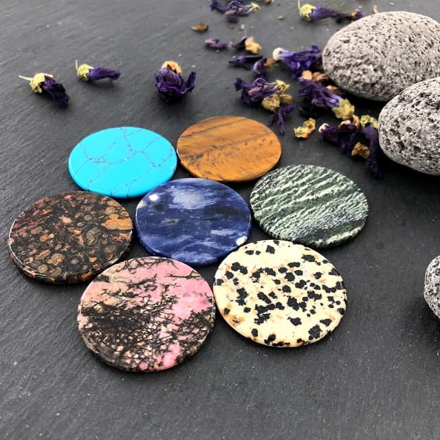 Thumbnail 4 de Morella Femme Chakra Coin Pendentif 33 mm