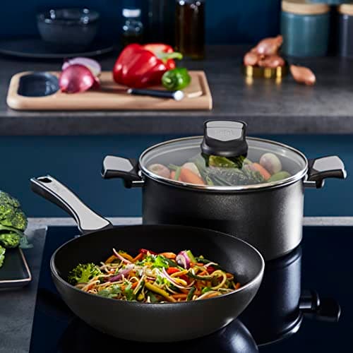 Detalle 1 de Tefal Unlimited On Sartén 24 cm 🥘 - Resistente y Versátil