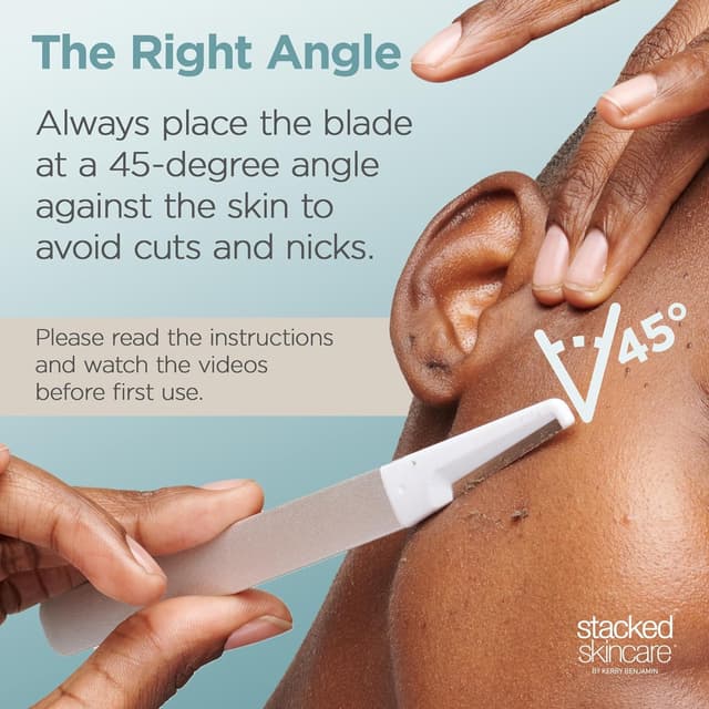 Detalle 1 de Dermaplaning Tool razor for smoother skin