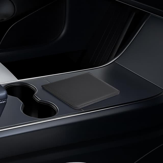 Detalle 2 de RSAquar Fahrzeugschein- & Versicherungsmappe Hülle aus PU-Leder für das Handschuhfach (Schwarz) – kompakte Auto-Dokumententasche