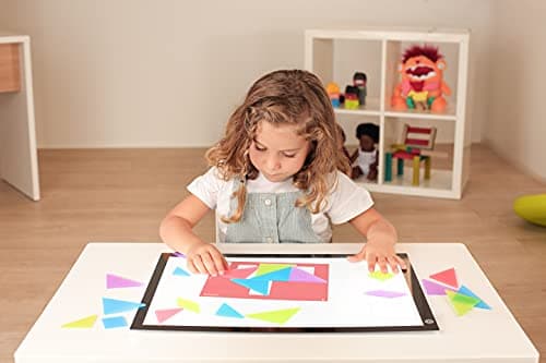 Detalle 2 de Miniland Set 4 Tangram para mesa de luz 🎲