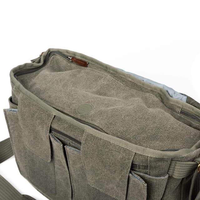 Detalle 2 de ThinkTank Retrospective 30 V2.0: bolso de hombro para portátil de 15" y equipo fotográfico