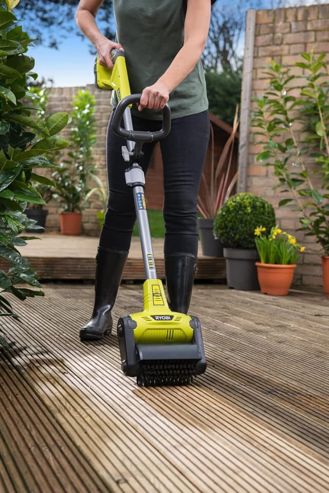 Detalle de Ryobi Patio Cleaner 18 V RY18PCB-0