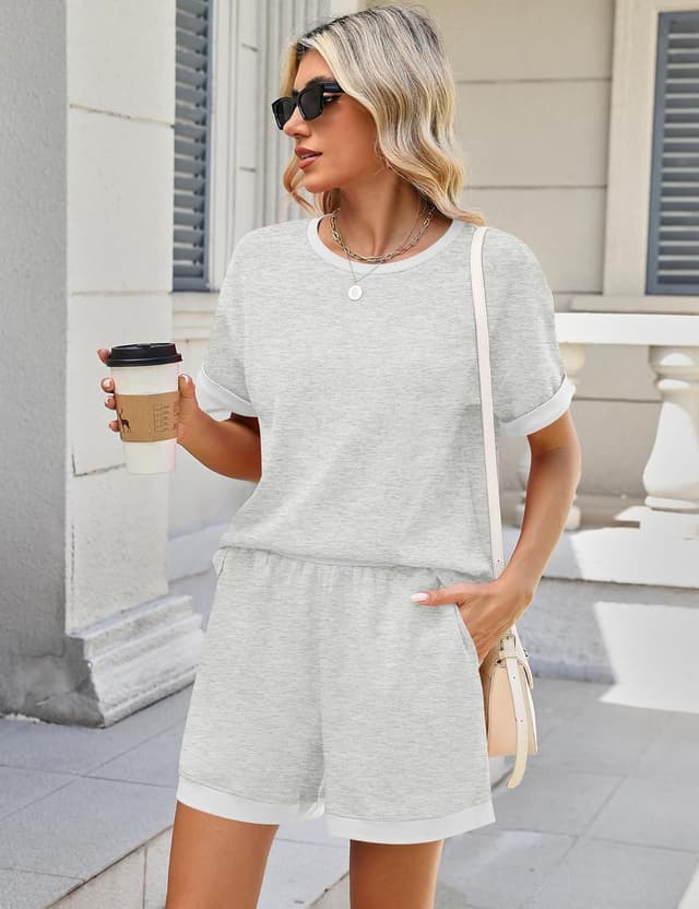 Detalle de Blingfit Women’s 2-Piece Lounge Set (Short Sleeve) with Soft Shorts and Pockets