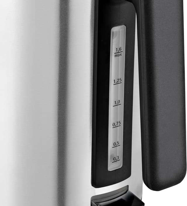 Detalle de WMF Lono Wasserkocher aus Cromargan Edelstahl matt, 1,6 l – 2400 W mit Kalkfilter & beleuchteter Wasserstandsanzeige