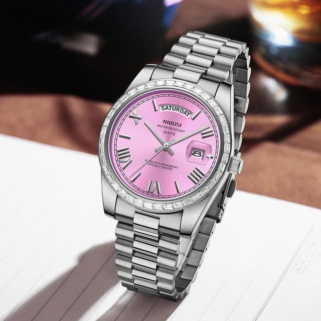 Detalle de NIBOSI Herren Analog Quarz-Uhr mit Tages- und Datumsanzeige, Edelstahl & Diamantlünette
