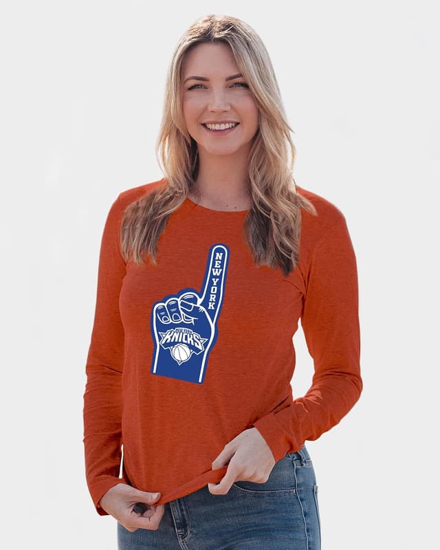 Detalle de Blue 84 NBA Women’s Long Sleeve T-Shirt (Officially Licensed) — Icon Alternate, Knicks
