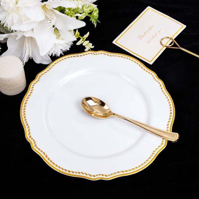 Detalle 2 de Hioasis 60 Pack White & Gold Disposable Dinner Plates with Gold Rim (10.5 in), Heavy-Duty Plastic