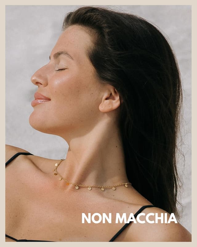 Detalle de GD GOOD.designs collana boho con piastrine e 11 ciondoli rotondi, impermeabile