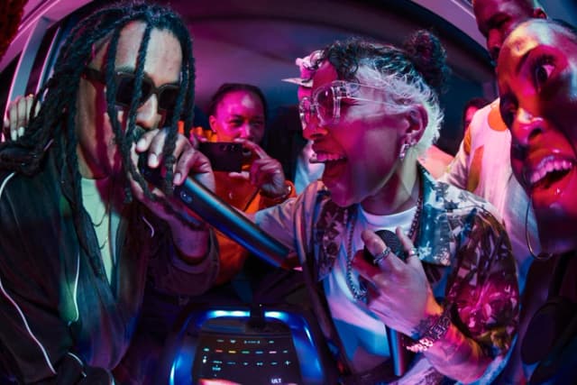 Thumbnail 17 de Sony ULT Tower 9 Karaoke-Anlage