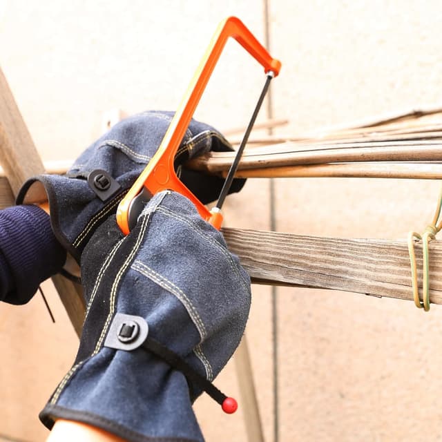 Detalle de Leather heat resistant safety gloves