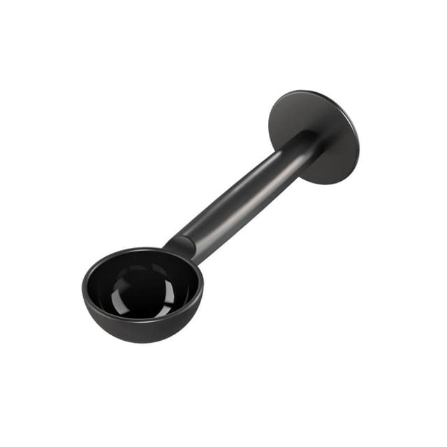 Detalle de Cafetera manual AEG EC6-1-6BST con espumador de leche, 1L y 15 bares