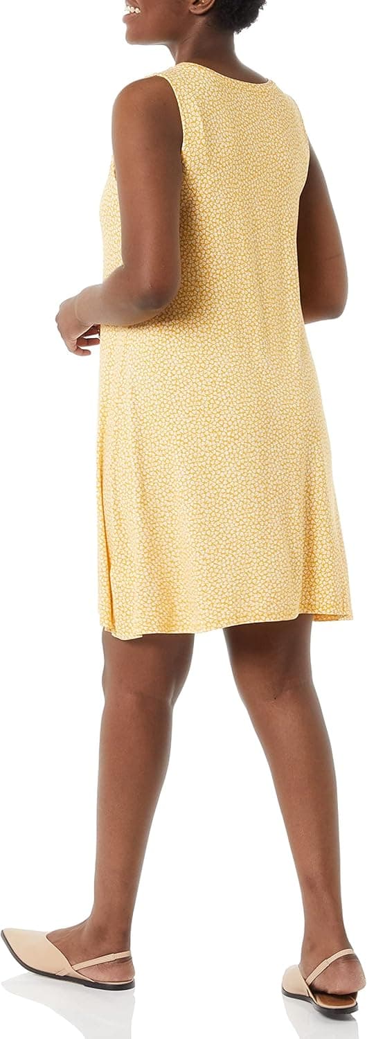 Detalle de Amazon Essentials Swing Mini Dress
