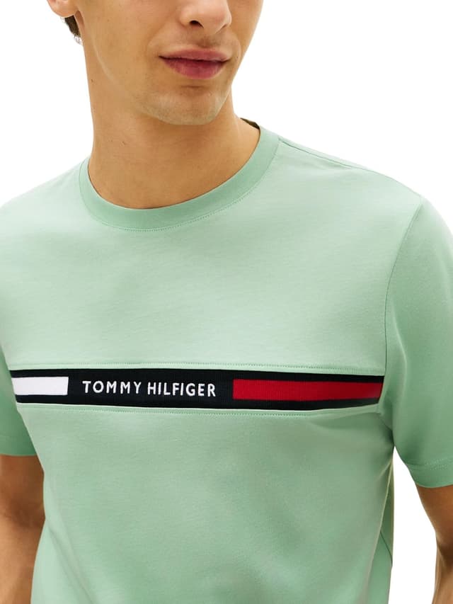 Detalle de Tommy Hilfiger T-Shirt da uomo a maniche corte con scollo rotondo