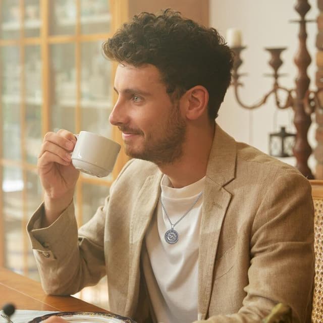 Detalle de PARYFO Sternzeichen Halskette „Fische“ mit 925 Sterling Silber Anhänger, oxidiert & Edelstahlkette