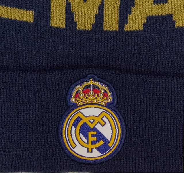 Detalle de Icon Sports Officially Licensed Real Madrid CF Beanie (Unisex Adult)