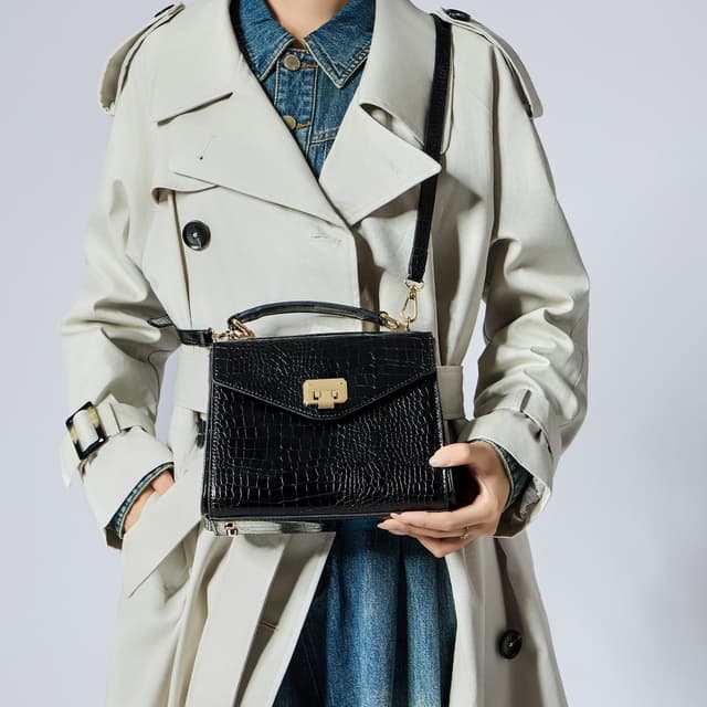 Detalle de VICTORIA HYDE Borsa a tracolla vintage vegana in vera pelle con doppio scomparto e tracolla regolabile