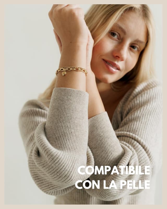 Detalle de GD GOOD.designs bracciale cuore multistrato regolabile con charms e catena Figaro (oro 18K, oro rosa o argento)