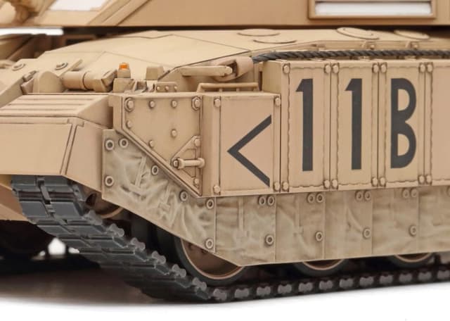 Thumbnail 4 de TAMIYA Challenger 2 1:48 modélisme 🧩