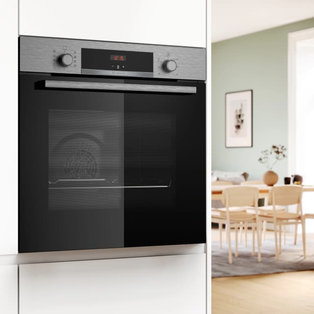 Detalle de Bosch HBA514AS3 horno multifunción 45 cm Aqualisis
