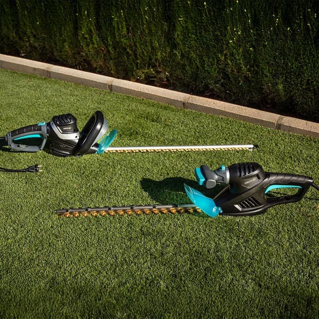 Detalle de Cecotec Tagliasiepi Elettrico TitaniumSword 610 XL (61 cm) 500W con motore brushless e impugnatura rotante