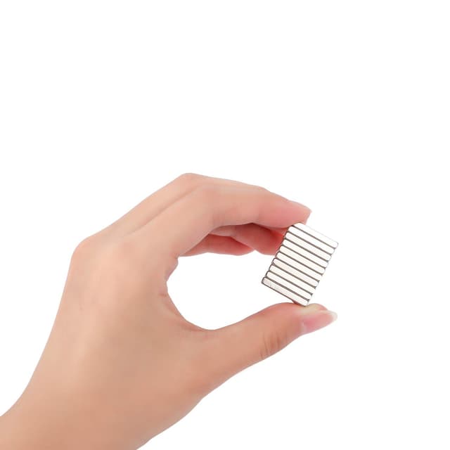 Thumbnail 3 de Yizhet aimants néodyme N35 20x10x2mm